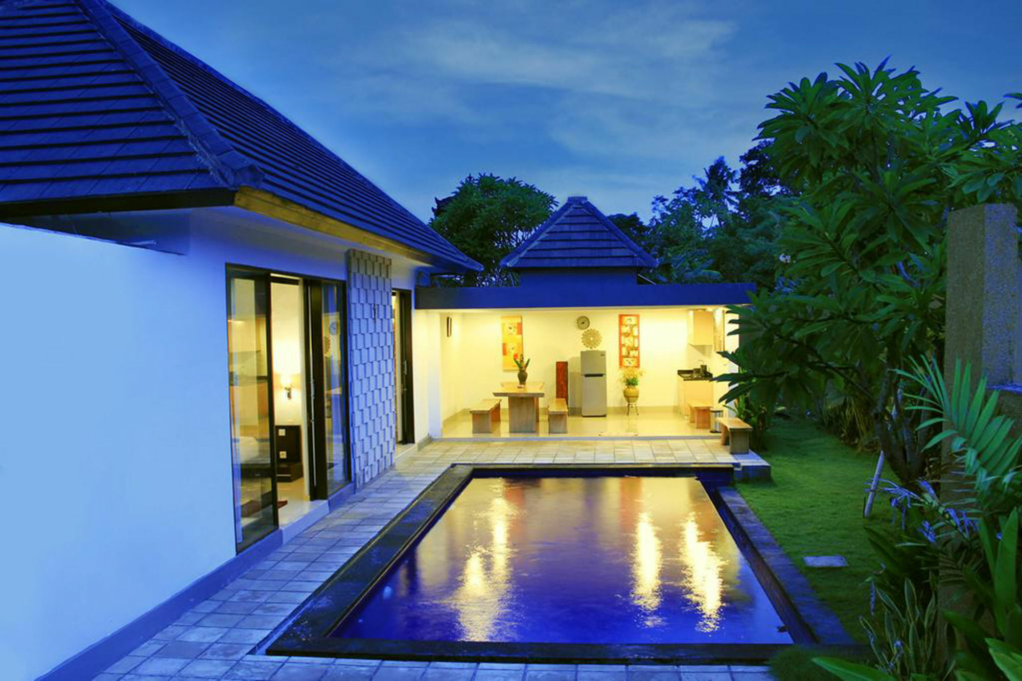 Grand Nismara Villa Seminyak Exterior photo
